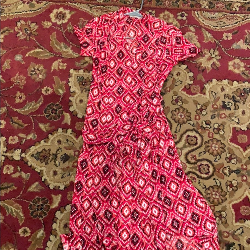 Women’s dress size small